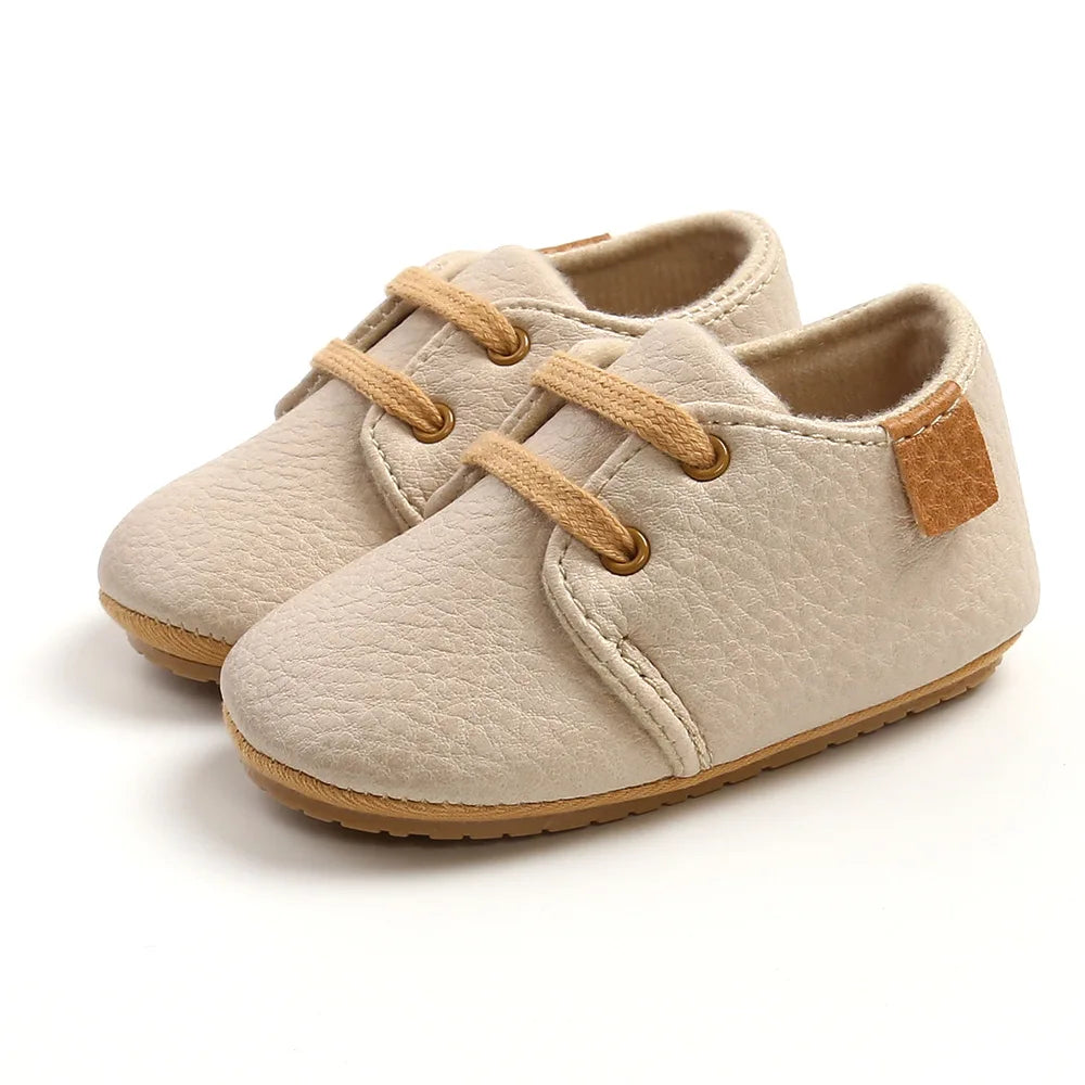 Mocassins Antiderrapantes para Bebês - Estilo Retrô - Estrela Kids