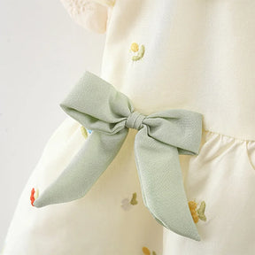 Vestido de Verão com Laço Bordado para Bebês - Estrela Kids