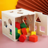 Caixa Educativa Montessori de Madeira 3D com Formas - Estrela Kids