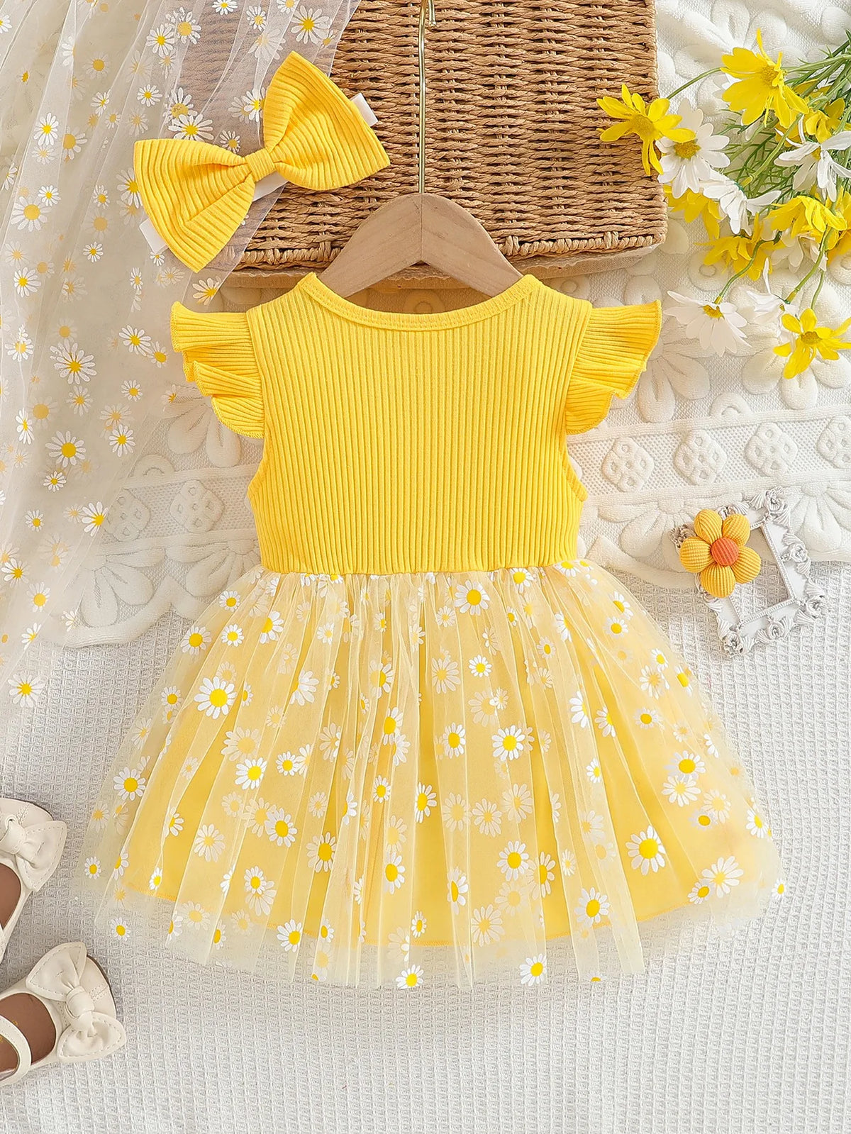Vestido Infantil Princesa Florido com Mangas Voadoras - Estrela Kids