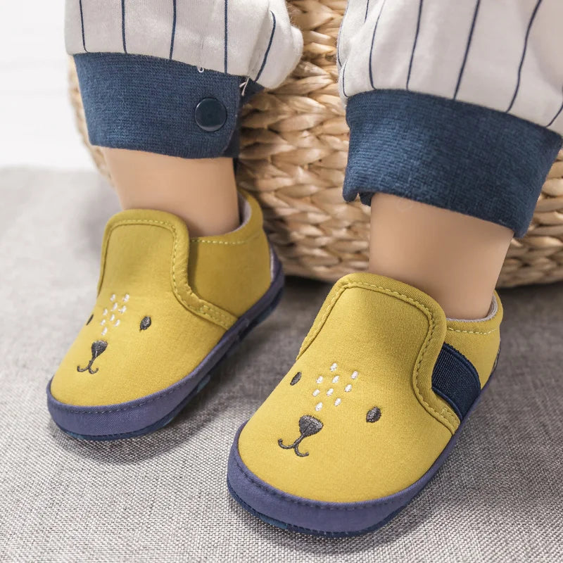 Mocassins Antiderrapantes de Urso para Bebês - Estrela Kids