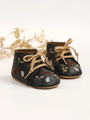 Botinhas Antiderrapantes de Veludo para Bebês - Estrela Kids