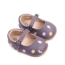 Sandália Infantil Feminina Flor Bordada - Estrela Kids